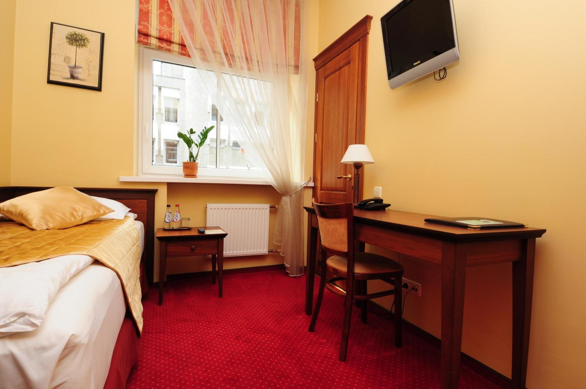 Conviva Hotel Panevezys Ruang foto