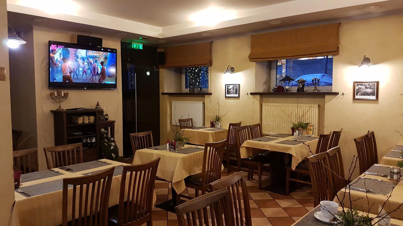 Conviva Hotel Panevezys Bagian luar foto