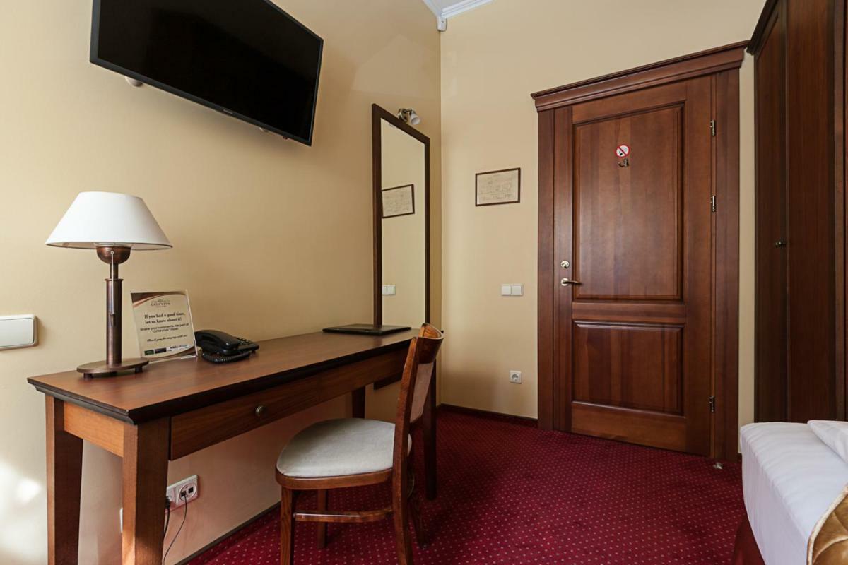 Conviva Hotel Panevezys Bagian luar foto