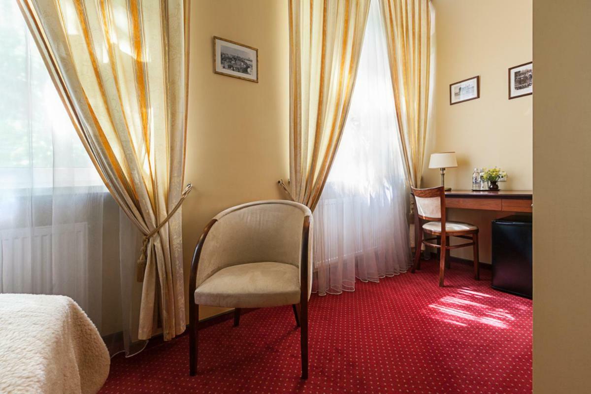 Conviva Hotel Panevezys Bagian luar foto