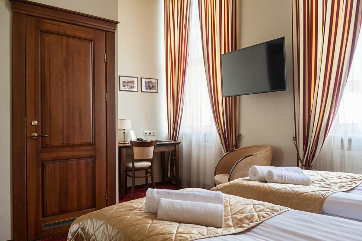 Conviva Hotel Panevezys Bagian luar foto