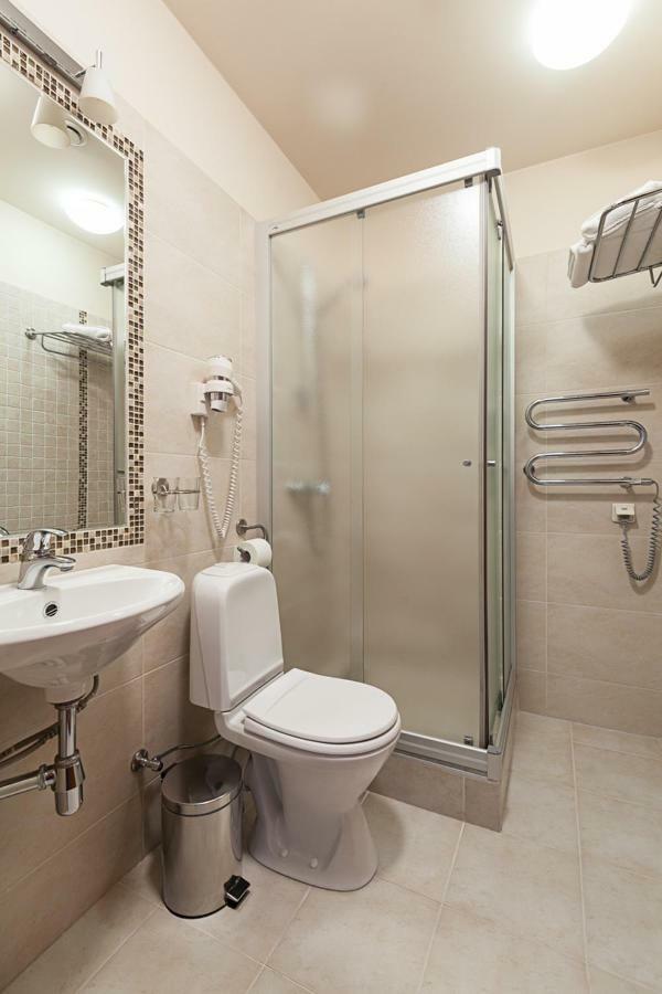 Conviva Hotel Panevezys Bagian luar foto
