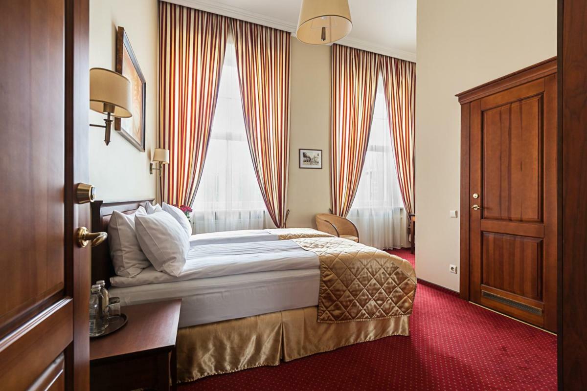 Conviva Hotel Panevezys Bagian luar foto