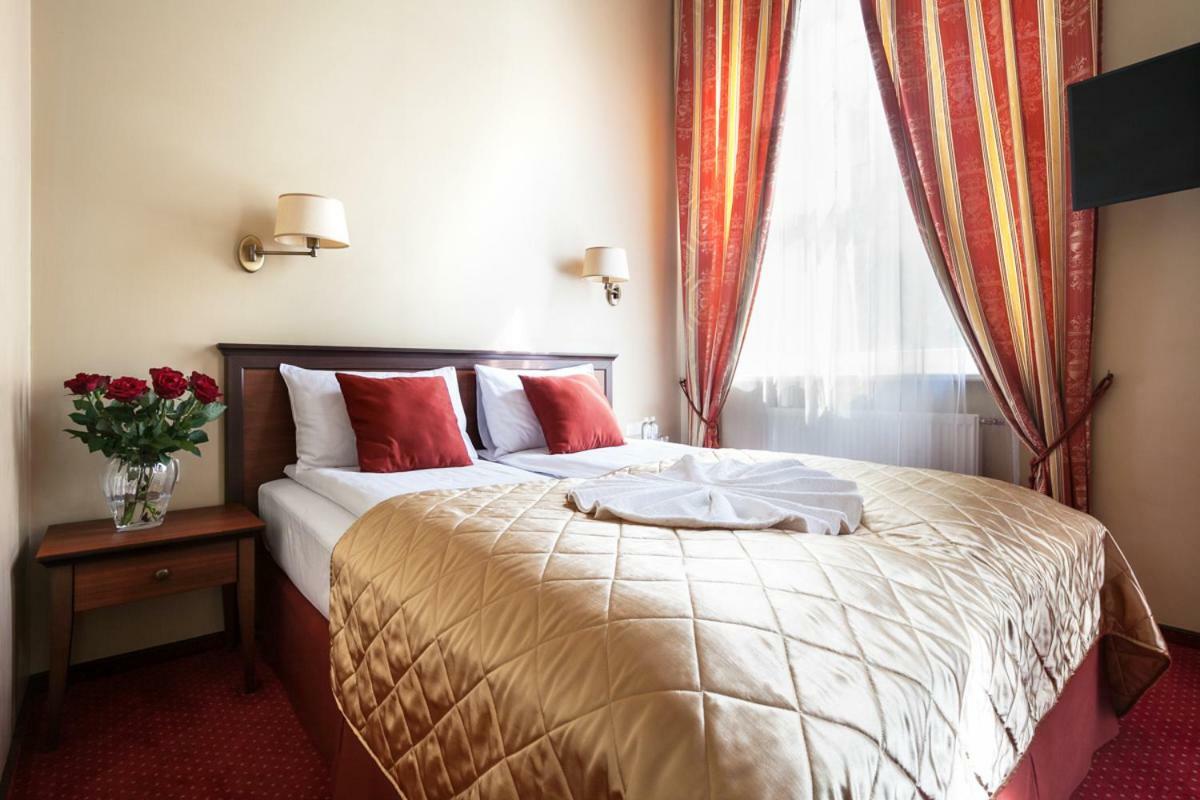 Conviva Hotel Panevezys Bagian luar foto